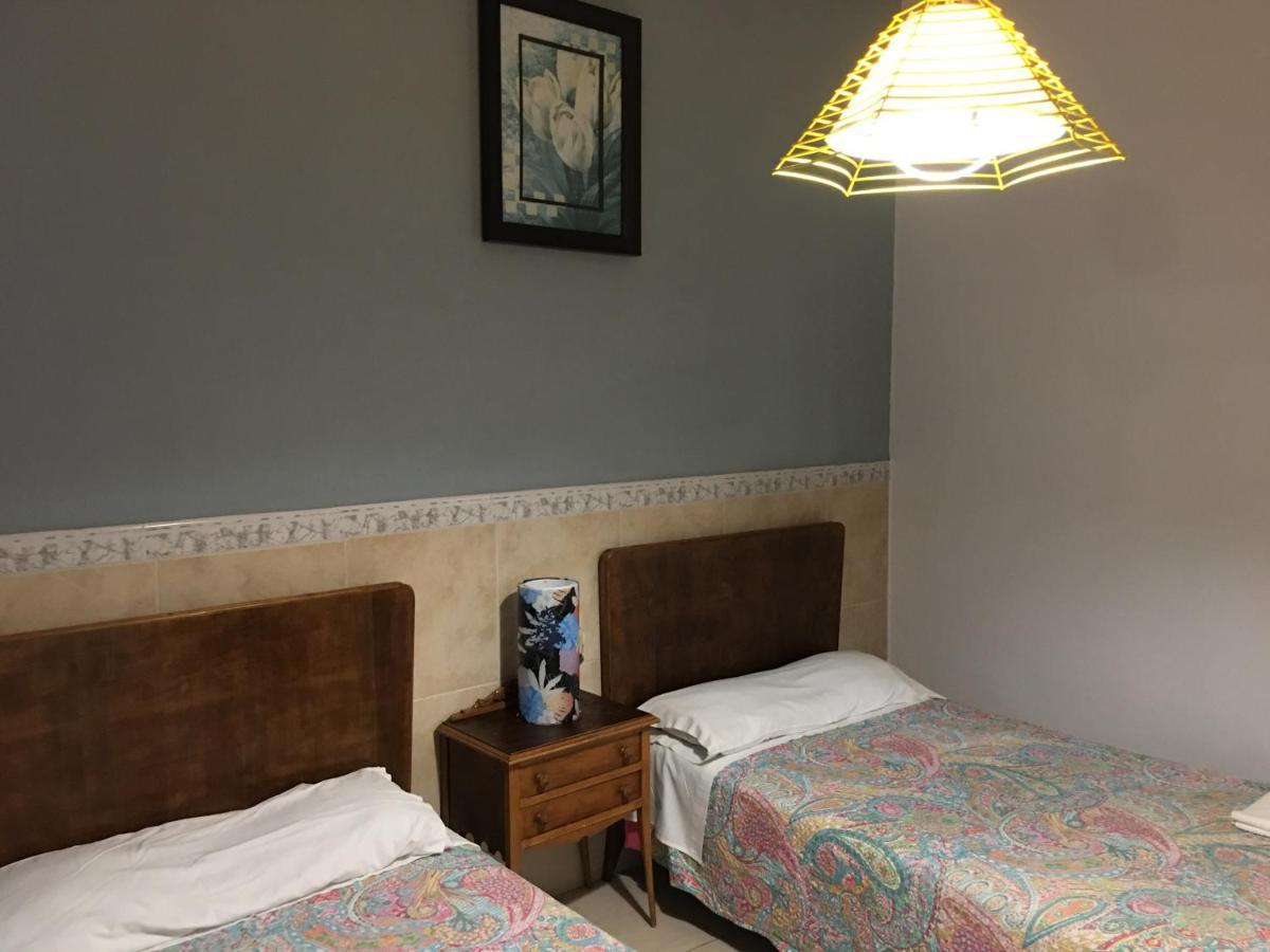 Hostal O Labrador 호텔 O Hospital 외부 사진