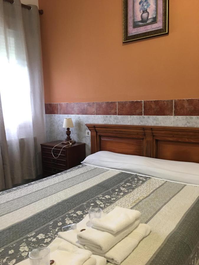 Hostal O Labrador 호텔 O Hospital 외부 사진