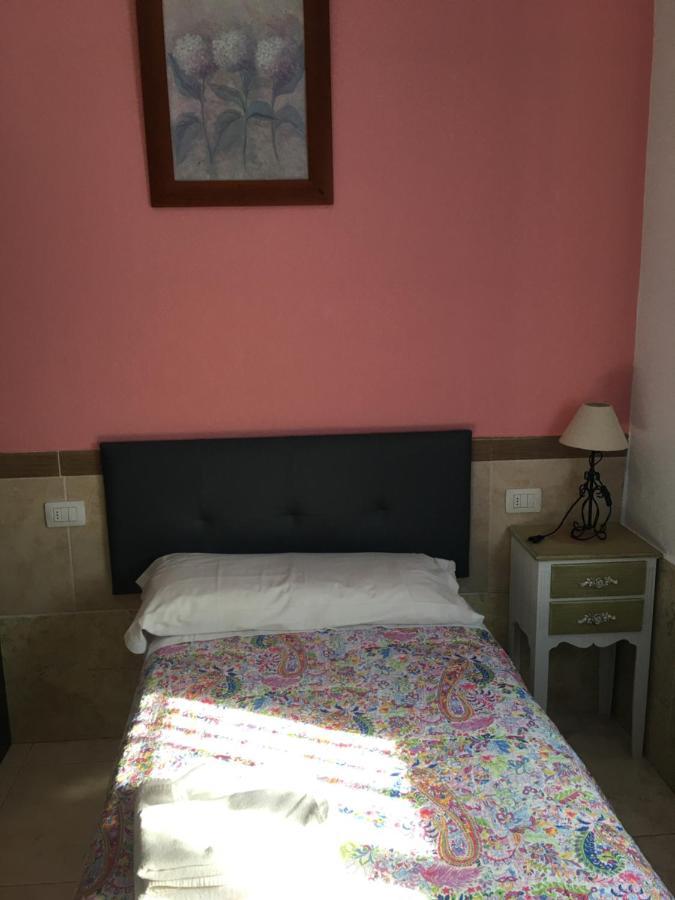 Hostal O Labrador 호텔 O Hospital 외부 사진